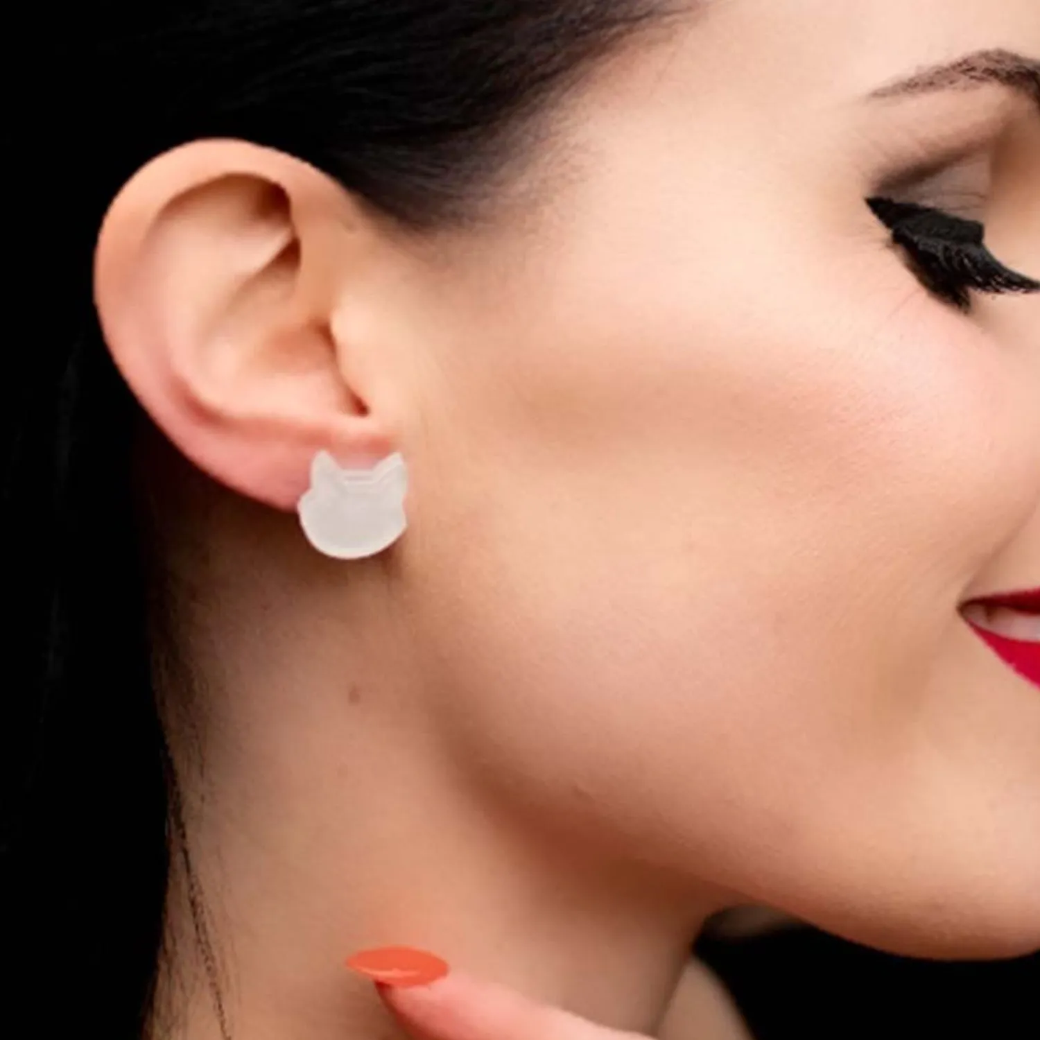 Cat Head Glitter Resin Stud Earrings - White^Erstwilder