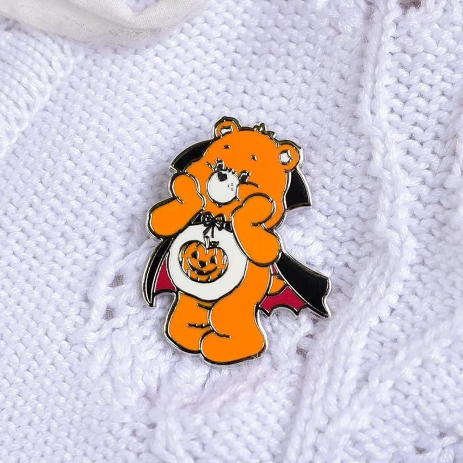 Trick-Or-Sweet Bear Enamel Pin^Erstwilder