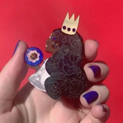 Worthy Of Worship Brooch^Erstwilder Online