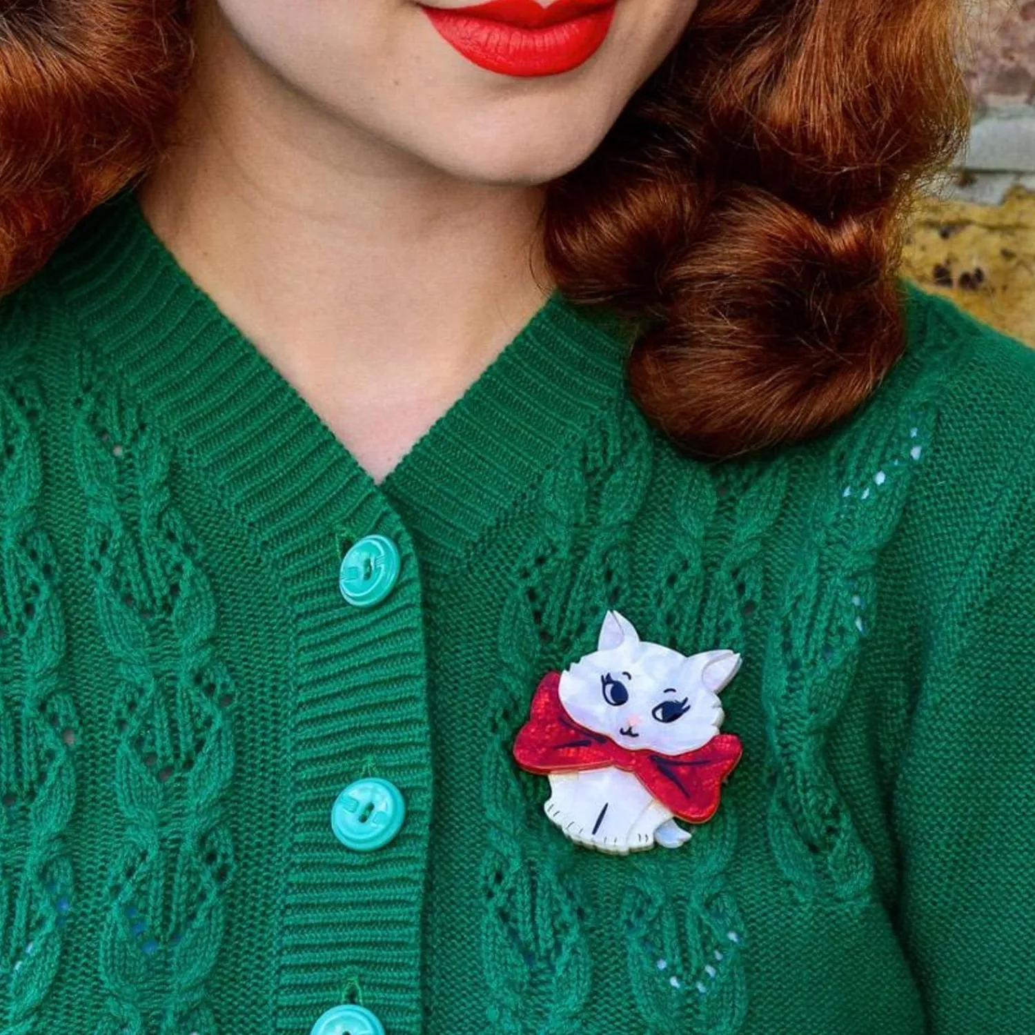 Wrapped Up In Love Kitten Brooch^Erstwilder Clearance