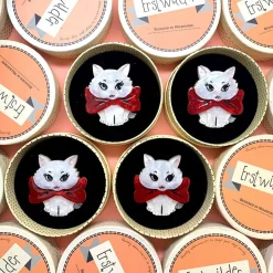 Wrapped Up In Love Kitten Brooch^Erstwilder Clearance