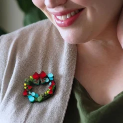 Wreath Down Under Brooch^Erstwilder